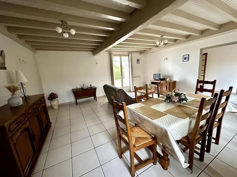 Holiday home Maison De Campagne Proche Vichy Saint-Etienne-de-Vicq France