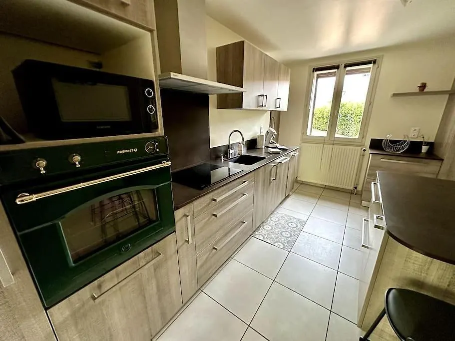 Holiday home Maison De Campagne Proche Vichy Saint-Etienne-de-Vicq
